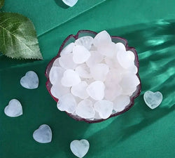 Clear Quartz natural stone “heart shape” per piece / Χαλαζίας