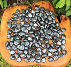 Hematite natural gemstone / Αιματίτης