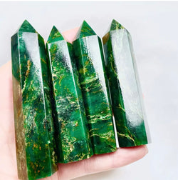 Natural Emerald pointed pillar stones