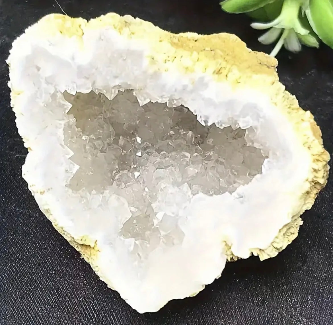 Agate natural stone. Geode, raw, mineral, rough / Αχάτης - Bakali Cy