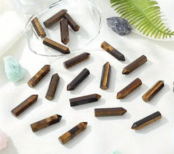 Tiger’s eye stone “small tower shape”