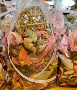 Potpourri Rose perfume for home