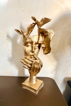 Face mask gold color decoration