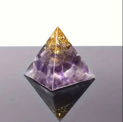 Amethyst natural stone pyramid