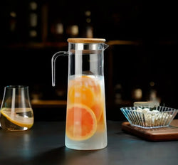Pc Beverage Pitcher with lid, filter and handle 1600ml