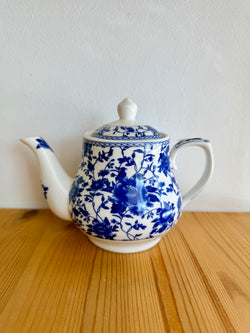Tea pot ceramic vintage small size