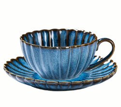 Ceramic vintage cup with plate