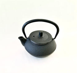 Tea pot